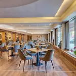 Grand Murgavets 4*