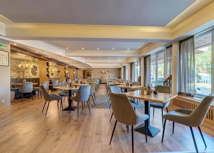 Ξενοδοχείο Grand Murgavets 4*