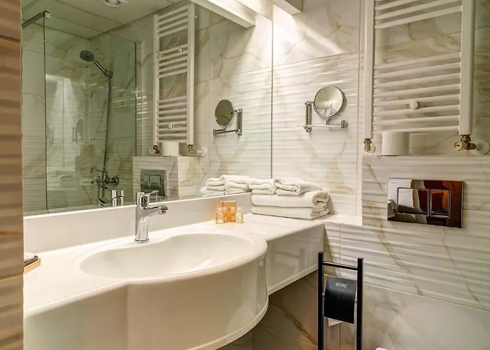 Ξενοδοχείο Grand Murgavets