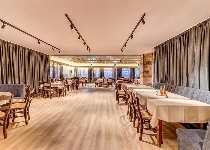 Grand Murgavets Ξενοδοχείο 4*